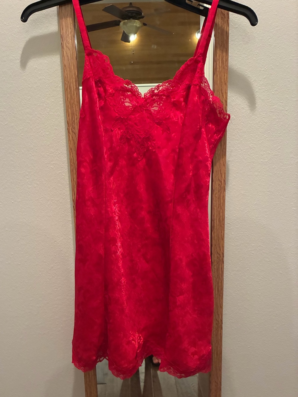 Vintage Victoria’s Secret slip gown. Red size Medium